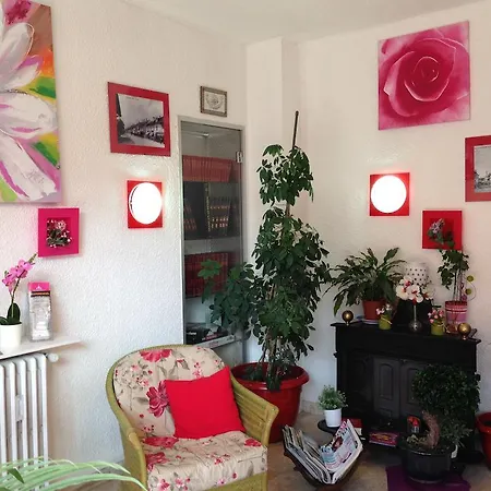 Otel De La Poste 2*
